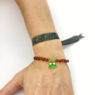 Set bratari mama si bebe/copil din chihlimbar cu regalit si charm broscuta
